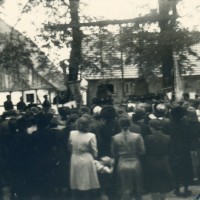 Oktober 1948 - Glockenweihe beim Rosenkranzfest: Ersatz für 2 Glocken, die 1942 abgeliefert werden mussten